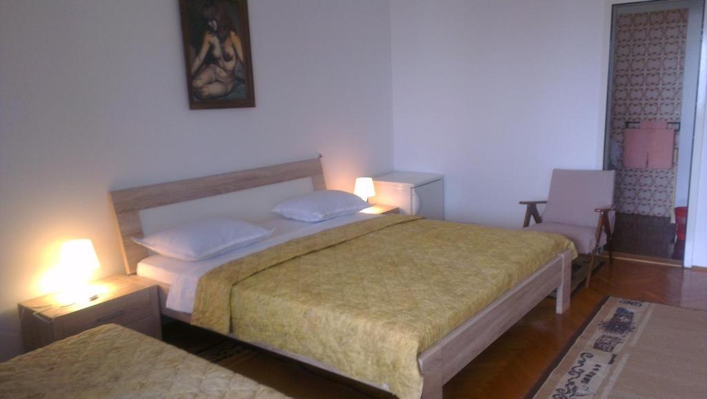 Rooms Krnic Шибеник Экстерьер фото